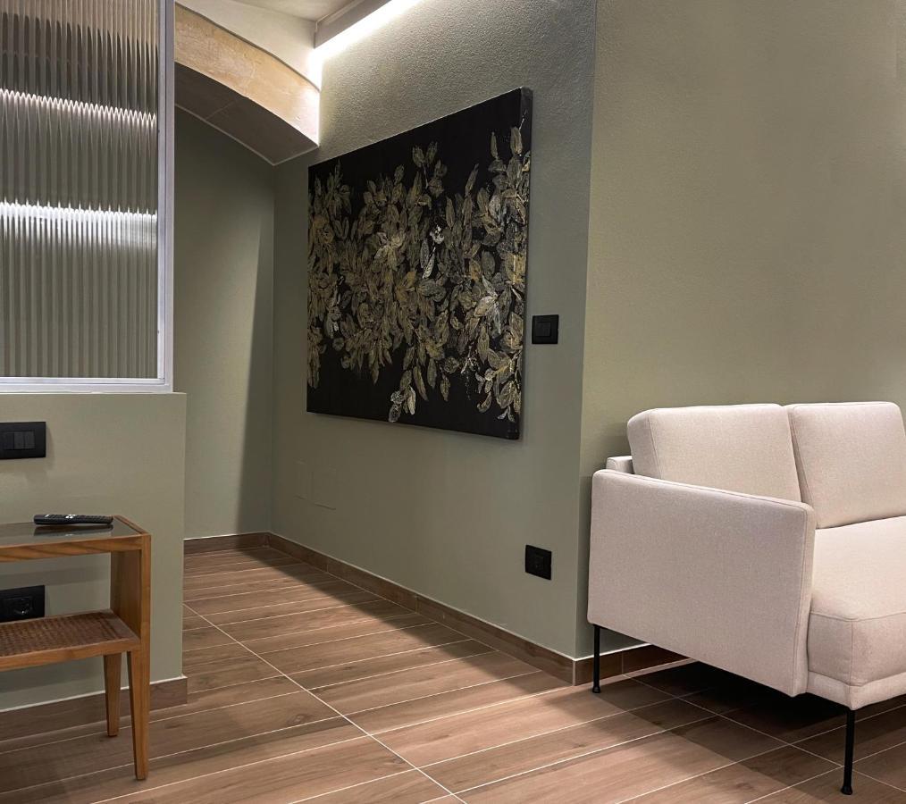 Raha Suites Syracuse Bagian luar foto
