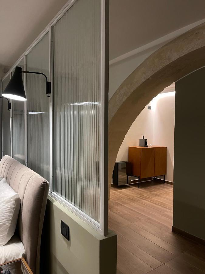 Raha Suites Syracuse Bagian luar foto