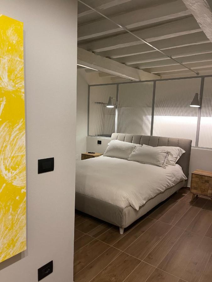 Raha Suites Syracuse Bagian luar foto