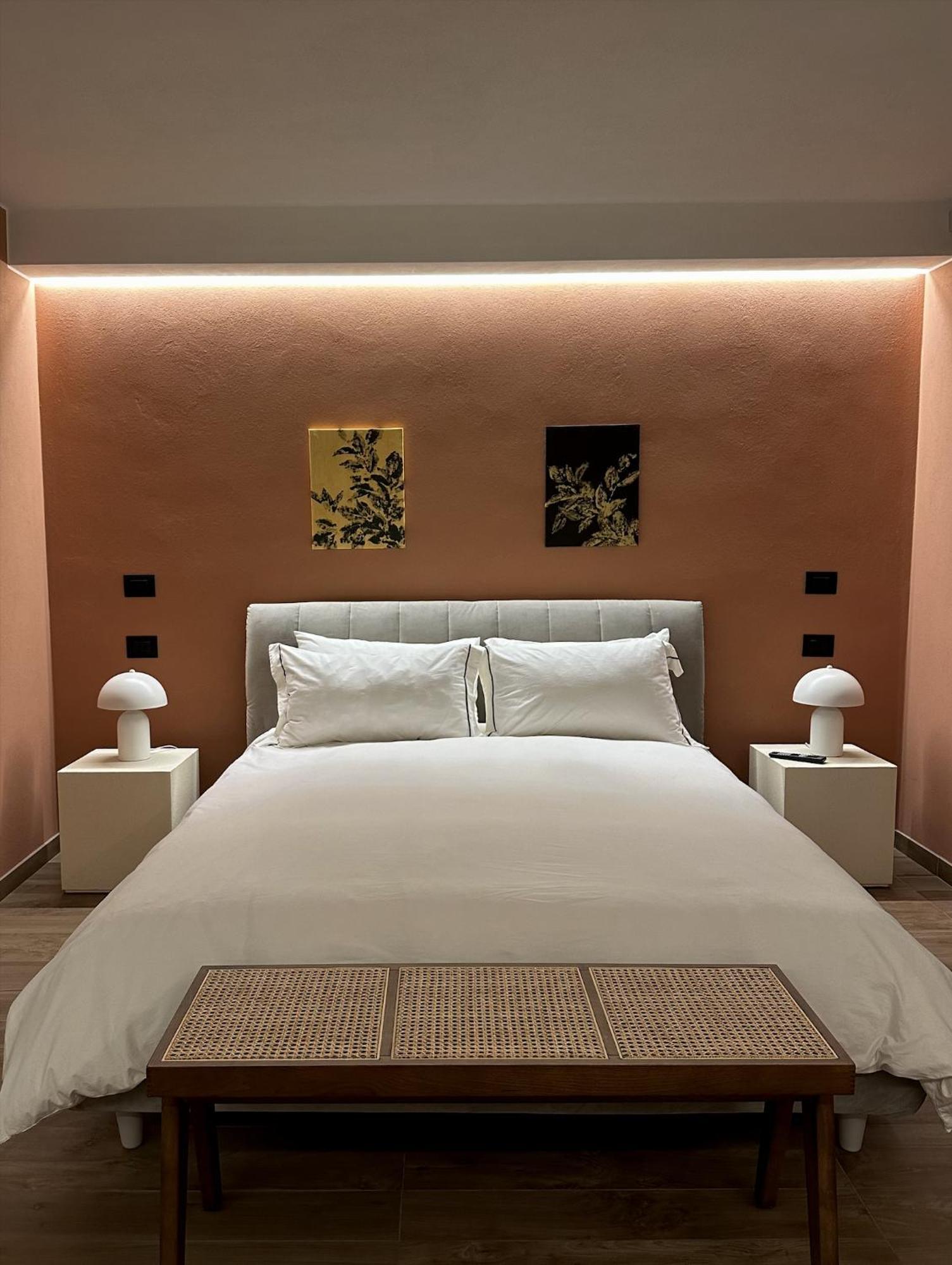 Raha Suites Syracuse Bagian luar foto